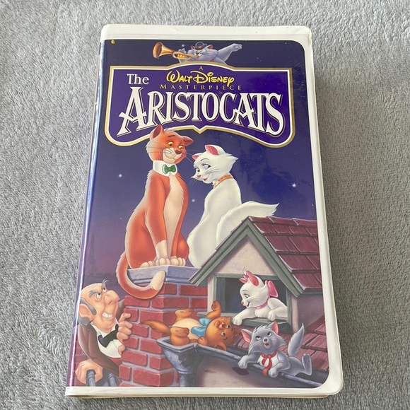 Walt Disney’s The Aristocats VHS Masterpiece Collection. - Picture 1 of 6